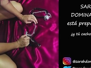 Sara Dominatriz Quiere Jugar Con Sus Cachorritos Sumisos