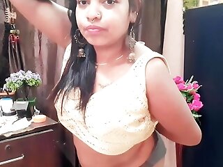 Indian Housewife Sexy Lady Showcase Part 25